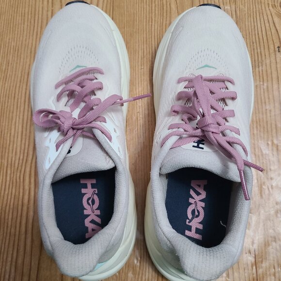 Hoka One One Arahi 8 (Size US Womens 7B) - Picture 3 of 8